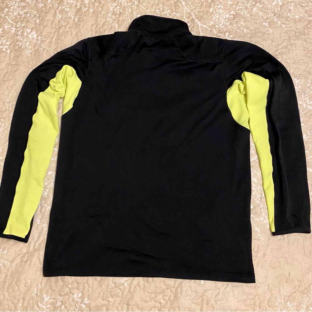 Nike Men’s 1/4 Zip Dri-Fit LongSleeve Pullover Black & Yellow Size Medium